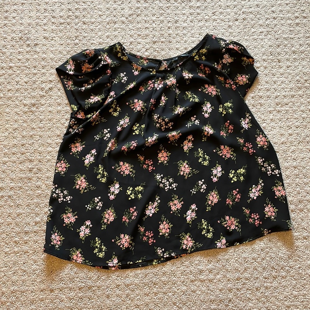 Floral top